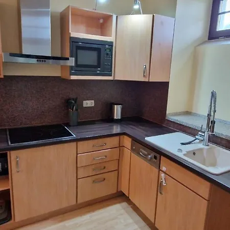 Schlossstrasse Apartmán